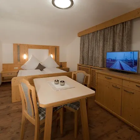Konrad Apartment